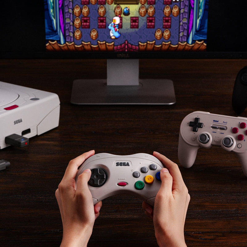 8BitDo Retro Receiver for Saturn - Bluetooth Retro Receiver