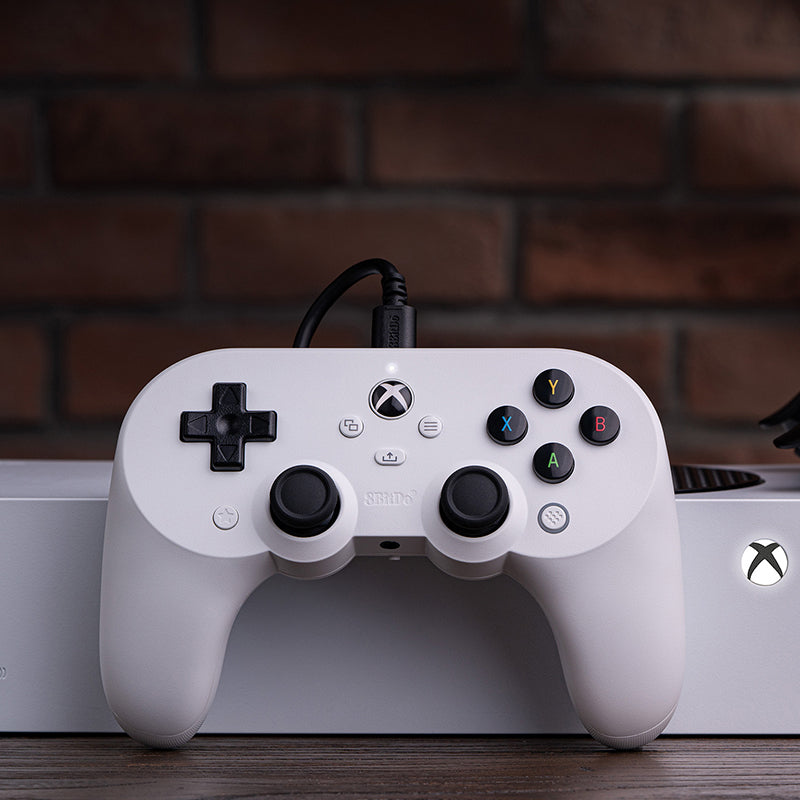 8BitDo Pro 2 Wired Controller for Xbox (Hall Effect joysticks) - Wireless Game Controller