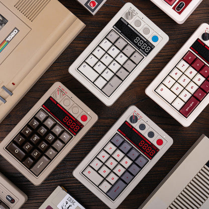8BitDo Retro 18 Mechanical Numpad - Retro Gaming Accessory