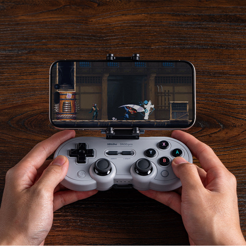 8BitDo Mobile Clip for SN30 Pro - Retro Gaming Accessory
